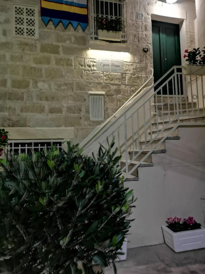 Opera Prima And Apartment Altamura